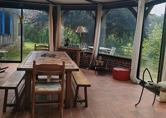 La Maison Bleue Ferienhaus Reux